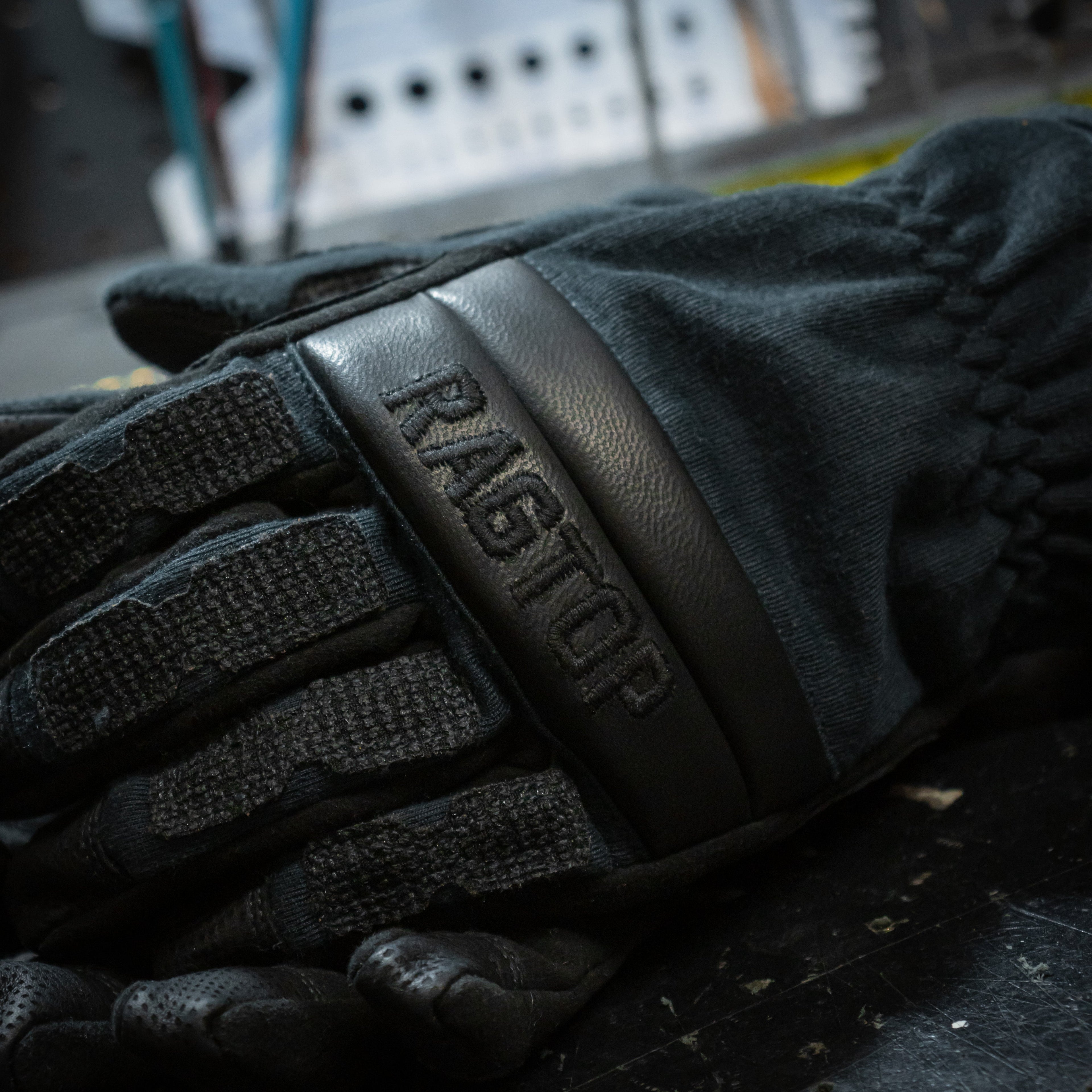 RagTop Extrication Mitts — image 4