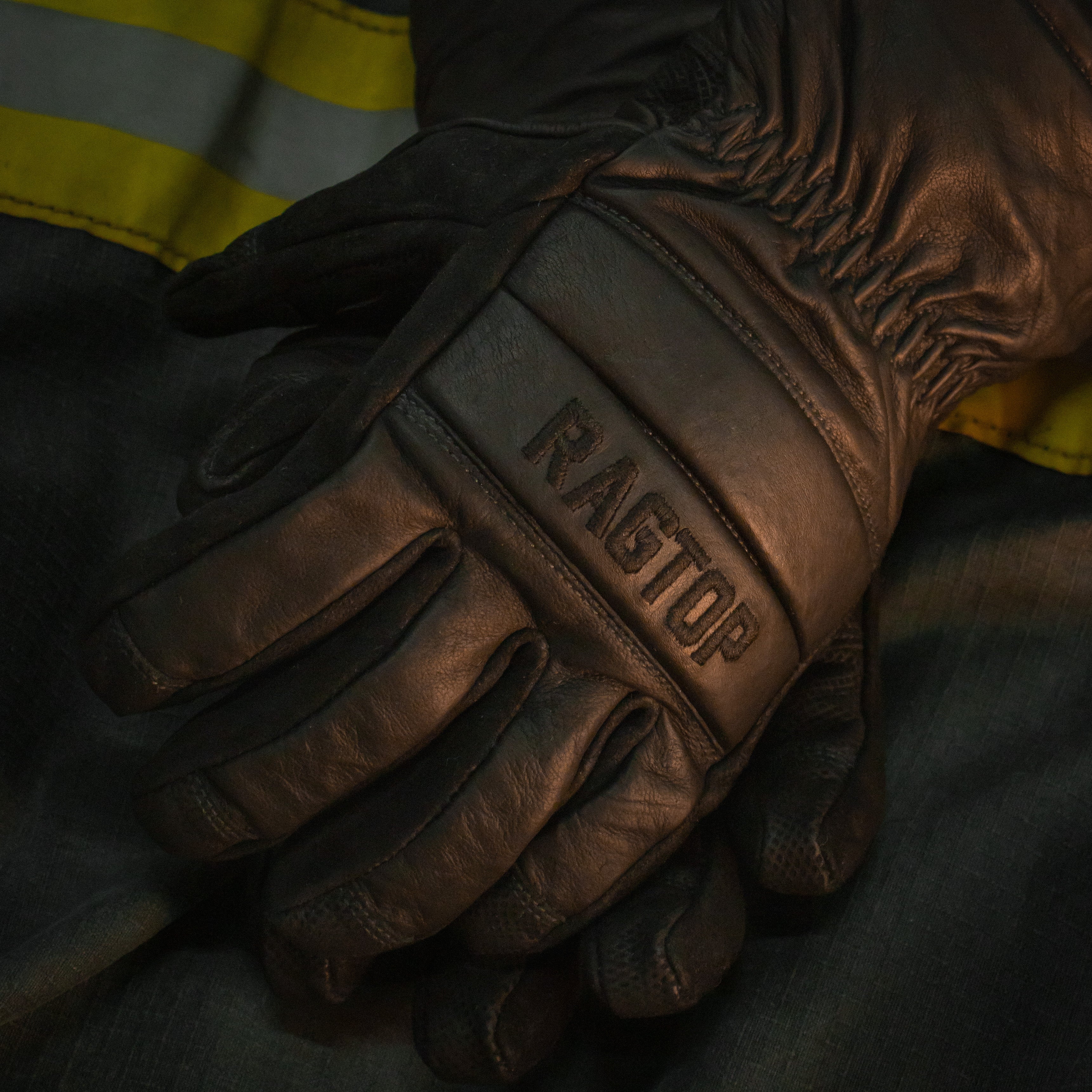 RagTop Fire Duty Mitts — image 3